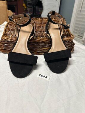 cushionaire clack 7`1/2 nila single front bond adjustable strap memory foam insi